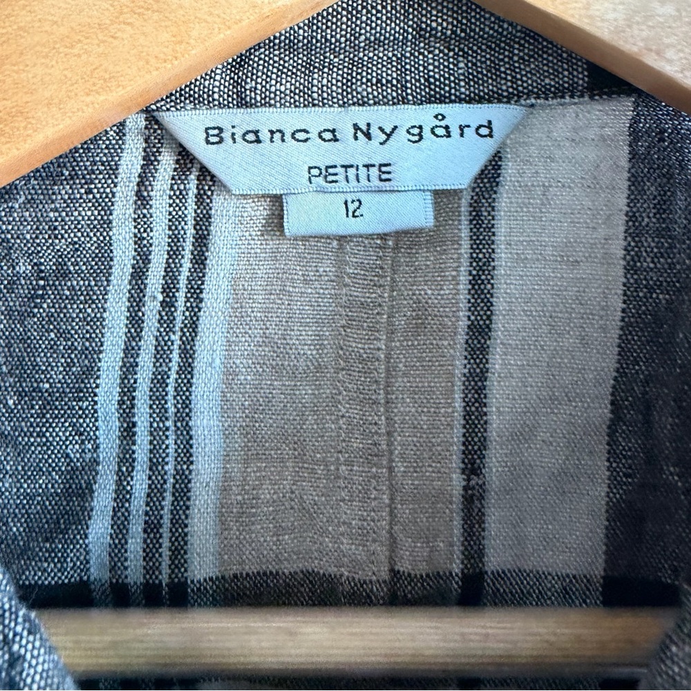 Bianca Nygard Women’s Plaid Button-Front Jacket in Beige and Black - Picture 3 of 6